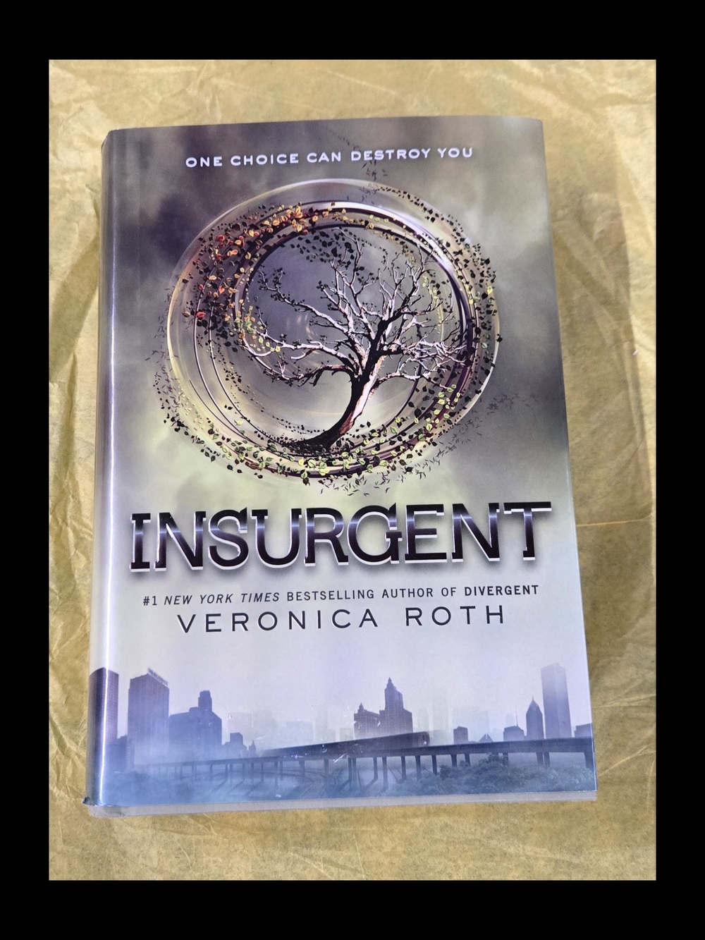 INSURGENT BY VERONICA ROTH, HARDCOVER